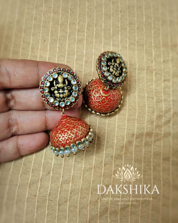 GURUVAYOOR APPAN - Short Necklace with Big Size Jhumka ( Golden with Red & Black ) - Image 3