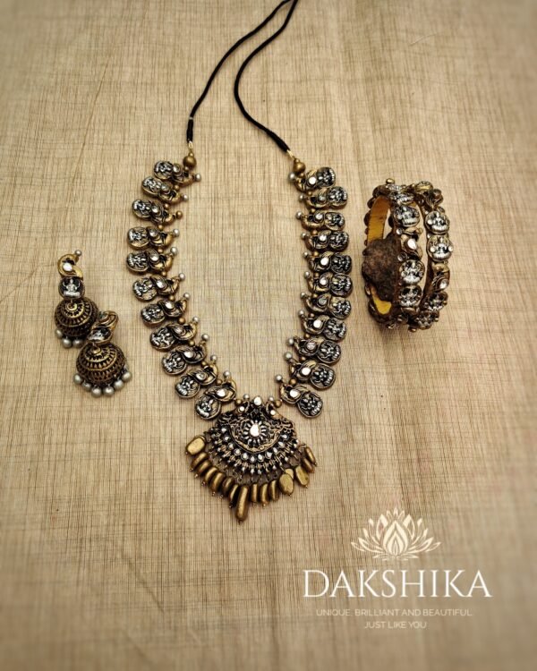 Terracotta- Necklace With Jhumka & Bangles (Golden With Black Detailing )