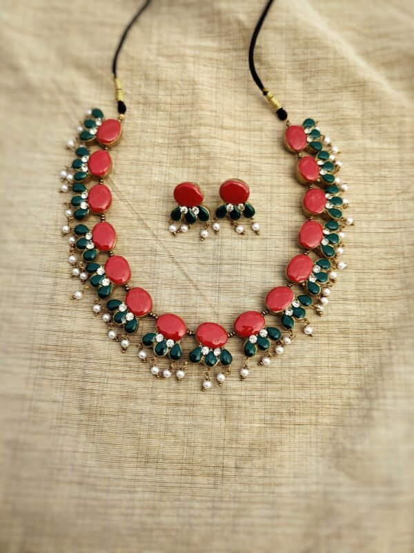 Terracotta-Short Necklace with Medium Size Earrings( Golden with Green & Red )