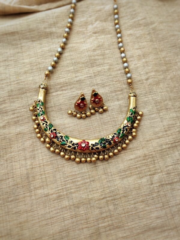 Terracotta-Short Necklace with Medium Size Earrings ( Golden with Red , Green & Silver)