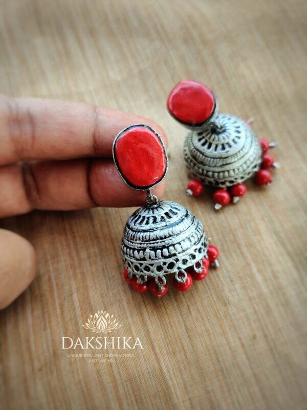 Terracotta- Medium Size Jhumka ( Silver with  Red )