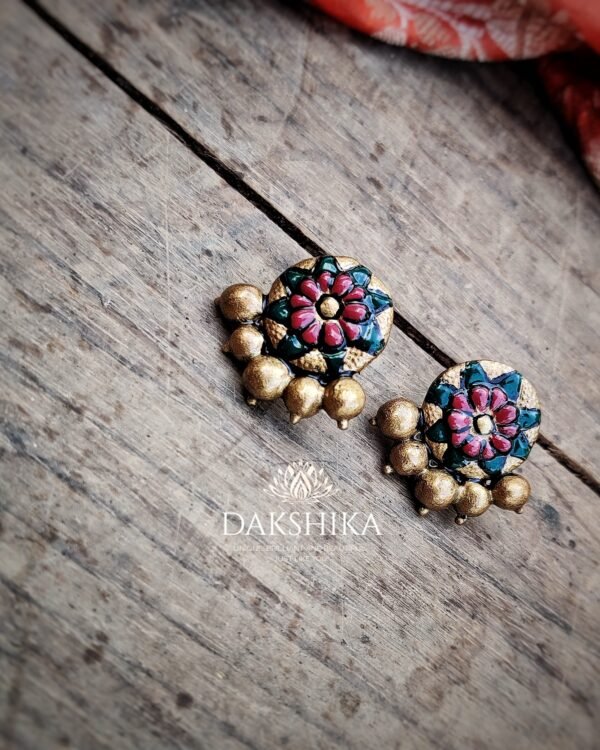 TERRACOTTA - Big Size Stud ( Golden With  Red & Green)