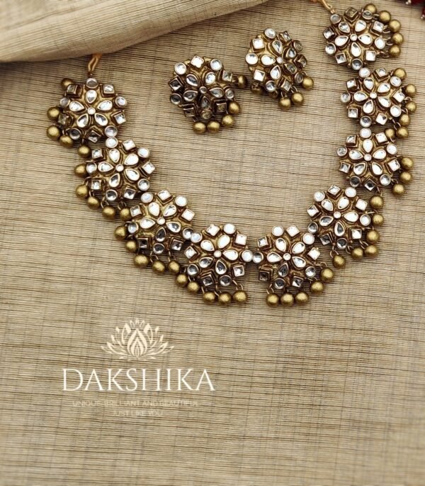 Terracotta-Short Necklace with Big Size Earrings ( Golden )