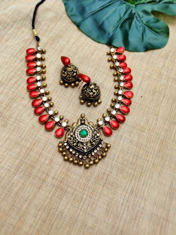 APARNA- Terracotta Short Necklace with Big size jhumka ( Golden with Green and Red )